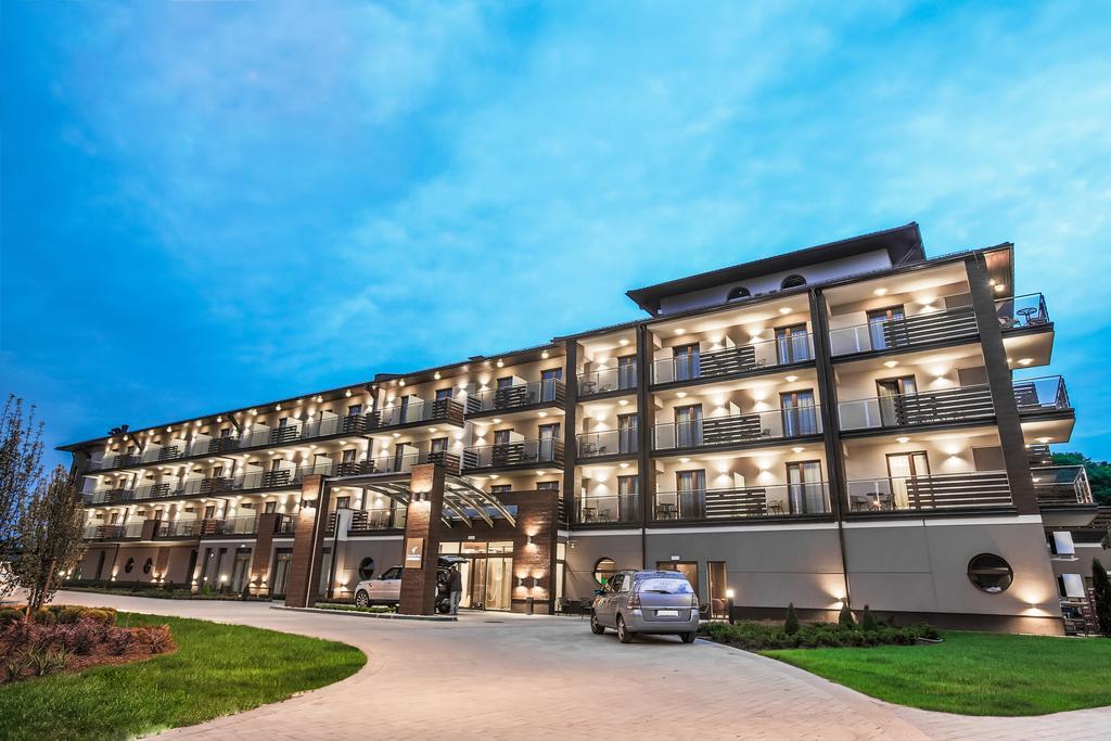 Mineral Hotel Malinowy Raj Солец-Здрой Екстериор снимка